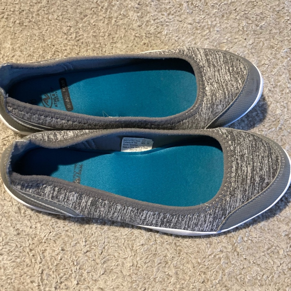 Memory Foam Slip On Shoe